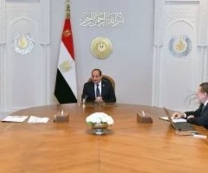 الرئيس السيسى يتابع مؤشرات الاقتصاد الكلى وجهود تعزيز أداء القطاع المصرفى