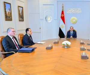 الرئيس السيسى يؤكد حرص مصر على سداد مستحقات الشركات لتعزيز الثقة بين الجانبين الرئيس السيسى يؤكد حرص مصر على سداد مستحقات الشركات لتعزيز الثقة بين الجانبين