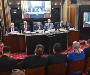 بدء اجتماع تشريعية النواب لمناقشة تعديل قانوني مجلس النواب وتقسيم الدوائر الانتخابية بدء اجتماع تشريعية النواب لمناقشة تعديل قانوني مجلس النواب وتقسيم الدوائر الانتخابية