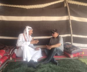 حماية التراث السيناوى بيد أبنائه.. خالد أبو ماشى يعيد الأجواء السيناوية التقليدية ويحيى بيت الشعر التقليدى بعد الاندثار
