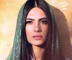 هدى المفتى ابنة يسرا فى فيلم بنات فاتن
