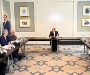 وزير الخارجية والهجرة يلتقى أعضاء لجنة العلاقات مع دول المشرق بالبرلمان الأوروبى
