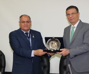وزير الزراعة يفتتح المعرض والمؤتمر الأول لمركز البحوث الزراعية حول الابتكار وريادة الأعمال