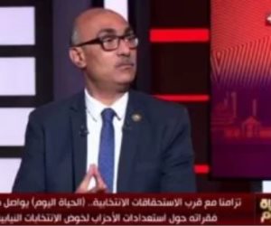 النائب إيهاب منصور: نؤدى دورنا الرقابى واشتبكنا مع مشروعات قوانين تهم الشارع