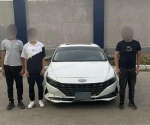 ضبط مرتكبي واقعة آداء حركات استعراضية بالسيارة على الطريق العام في الشرقية