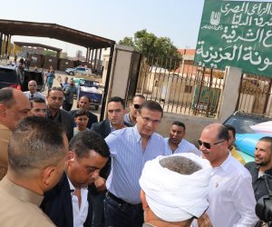 وزير الزراعة ومحافظ الشرقية ورئيس البنك الزراعي يتابعون أعمال توريد القمح بشونة العزيزية