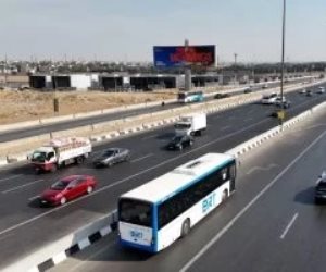 بدء التشغيل التجريبى للأتوبيس الترددى بالركاب من نزلة قليوب لأكاديمية الشرطة