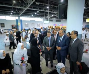 أسر شهداء الشرطة: رحلة الحج تكريم غالي.. وشكرا للرئيس السيسي ووزارة الداخلية (فيديو)