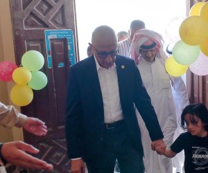 محافظ شمال سيناء يتفقد أحوال المواطنين بمدينة الحسنة ويلبي عدد من طلباتهم الخاصة (صور)