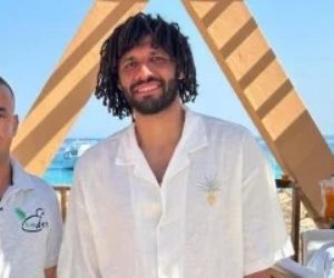 محمد الننى يقضى إجازته على شواطئ مدينة الغردقة.. صور