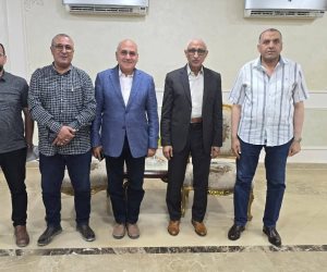 محافظ شمال سيناء يستقبل رئيس جهاز التعمير خلال زيارته العريش لمتابعة تنفيذ مشروعات تنموية جديدة (صور)