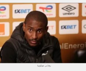 بيراميدز يقترب من إنهاء الاتفاق مع رولاني موكوينا لخلافة يورتشيتش