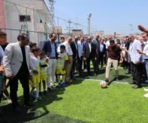 وزير الشباب يتحدى محافظ دمياط فى مباراة "ضربات جزاء" بافتتاح ملعب كفر سعد