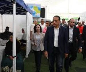 مواطن لرئيس الوزراء: المركز التكنولوجى ساهم فى تقليل وقت إنهاء الخدمة وتبسيطها