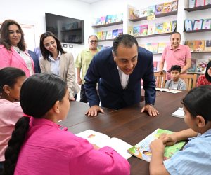 رئيس الوزراء يتفقد مشروع "كتابك" الثقافي بقرية زاوية صقر بمحافظة البحيرة