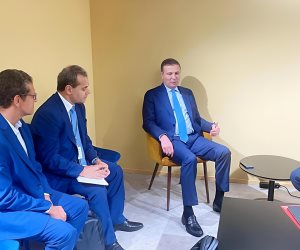 وزير الزراعة يبحث مع السكرتير التنفيذي لهيئة مصايد الأسماك في البحر المتوسط تعزيز التعاون الإقليمي