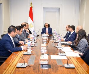 وزير الخارجية يجتمع بقيادات وأعضاء مكتب نائب الوزير لمتابعة ملفات التعاون الخارجي