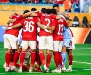 فيفا يعلن طاقم تحكيم مباراة الأهلى وبالميراس فى مونديال الأندية 2025