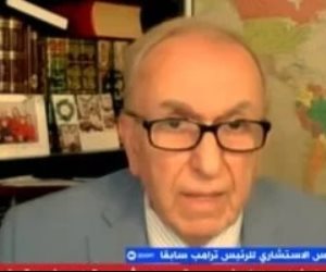 مستشار ترامب السابق : إيران ليس لديها خيار آخر سوى أن توقف نشاطها النووى