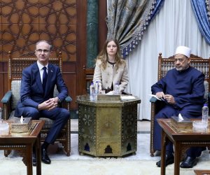 «الطيب» يستقبل رئيس الوزراء الصربي لبحث سبل تعزيز التعاون العلمي والدعوي لمسلمي صربيا