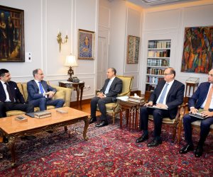 وزير الخارجية والهجرة يستقبل رئيس الوزراء الصربى