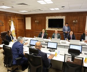 وزيرة التنمية المحلية تتابع مع سكرتيري عموم المحافظات مستجدات ملفات التصالح