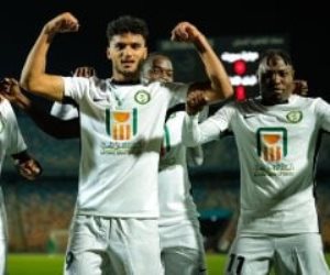 رغم تفاوض الزمالك وبيراميدز .. أسامة فيصل يحسم وجهته ويخطر البنك برغبته فى الانتقال للأهلي