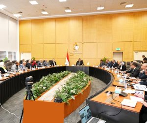 وزير الإسكان يتابع موقف توفيق الأوضاع بالأراضي المنضمة لأحوزة عددٍ من المدن الجديدة