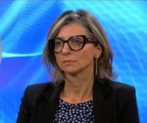 محذرة من كارثة إنسانية لا يمكن تداركها تهدد الأطفال .. مقررة أممية تدعو لفرض حظر على الأسلحة وقطع العلاقات التجارية مع إسرائيل