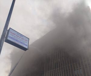 تجدد اشتعال النيران في مبنى سنترال رمسيس والإطفاء تحاول السيطرة