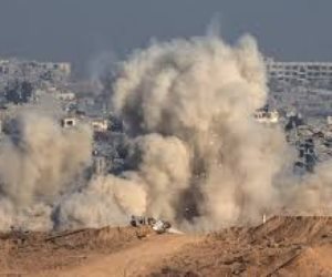 قصف إسرائيلى استهدف منازل ومراكز إيواء فى غزة واستشهاد 13 فلسطينيا قصف إسرائيلى استهدف منازل ومراكز إيواء فى غزة واستشهاد 13 فلسطينيا