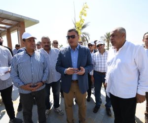 وزير الإسكان يتفقد المنطقة الاستثمارية ومشروع الأرينا بحدائق "تلال الفسطاط"