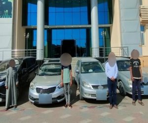ضبط قائدي 4 سيارات لأداء حركات استعراضية وتعطيل الحركة المرورية في أطفيح ضبط قائدي 4 سيارات لأداء حركات استعراضية وتعطيل الحركة المرورية في أطفيح