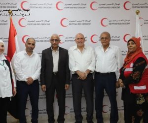 "مجاور" يوجه التضامن بمنح 25 ماكينة خياطة لدعم مبادرة" اتعلم صنعة" بمقر الهلال الأحمر بالعريش.. أعرف التفاصيل (صور) "مجاور" يوجه التضامن بمنح 25 ماكينة خياطة لدعم مبادرة" اتعلم صنعة" بمقر الهلال الأحمر بالعريش.. أعرف التفاصيل (صور)