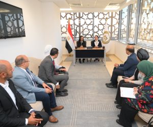 وزيرتا البيئة والتضامن تشهدان توقيع مذكرة تعاون بين جهاز تنظيم إدارة المخلفات وجمعية الهلال الأحمر فى مجالات الاستشارات البيئية وإدارة المخلفات