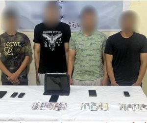 ضبط 4 أشخاص بالمنيا لقيامهم بالاستيلاء على بيانات بطاقات الدفع الإلكتروني لمواطنين