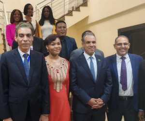 وزير الخارجية والهجرة يلتقي بممثلى كبرى الشركات الخاصة وأعضاء الغرفة التجارية في مالابو 