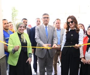 محافظ الجيزة يُدشّن حملة "100 يوم صحة" من مركز ميت عقبة بالعجوزة