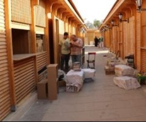 محافظ القاهرة يعلن بدء تسكين مكتبات سور الأزبكية الجديد.. صور