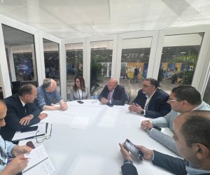وزيرة التنمية المحلية تبحث مع رئيس ومؤسس شركة (إزري) العالمية مجالات التعاون المشترك وزيرة التنمية المحلية تبحث مع رئيس ومؤسس شركة (إزري) العالمية مجالات التعاون المشترك