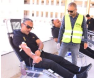 حملة للتبرع بالدم فى مديرية أمن أسيوط