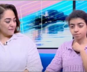 شكرا يا ماما.. دموع وفرح الأولى على الثانوية العامة بعد رحلة نجاح استثنائية