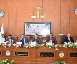 نيابة عن وزير الأوقاف.. مدير أوقاف الغربية يشارك في مؤتمر "القانون والمرأة" بجامعة طنطا