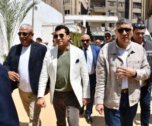 وزير الشباب والرياضة ومحافظ الجيزة يفتتحان حمام سباحة نُزل الشباب الدولي