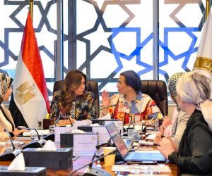 في اجتماع اليوم .. وزيرة التنمية المحلية تتسلم مهام وزارة البيئة من الدكتورة ياسمين فؤاد