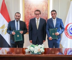 وزير الصحة يشهد توقيع مذكرة تفاهم بين وزارة الصحة وشركة روش مصر لتطوير رعاية مرضى التصلب المتعدد