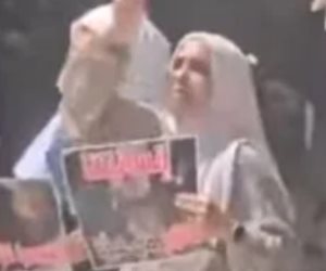 بأعلام إسرائيل.. مظاهرات الإخوان مستمرة أمام سفارة مصر فى تل أبيب (فيديو)