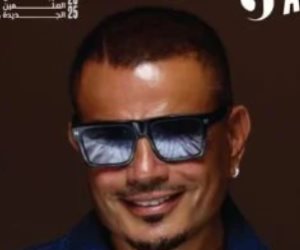 ليلة ولا كل ليلة.. الهضبة عمرو دياب في سهرة غنائية بمهرجان العلمين بمشاركة كلوي كتيلي