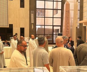 توافد المصريين بالسعودية على قنصلية جدة للتصويت فى انتخابات الشيوخ.. صور