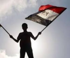 أديبة لبنانية: الهجوم على مصر يهدف لتحجيم دورها الإقليمي.. القاهرة الحاضن الأكبر للاجئين العرب.. وموقفها محوري في دعم الاعتراف بفلسطين
